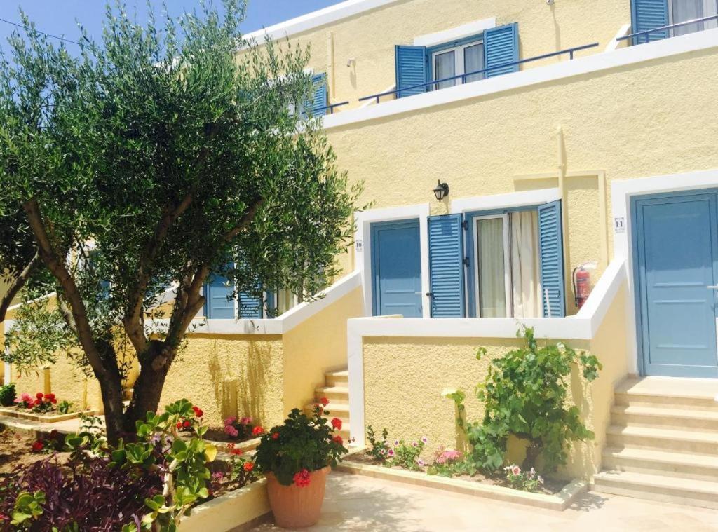 Esperides Maisonettes Agia Marina  Exteriér fotografie