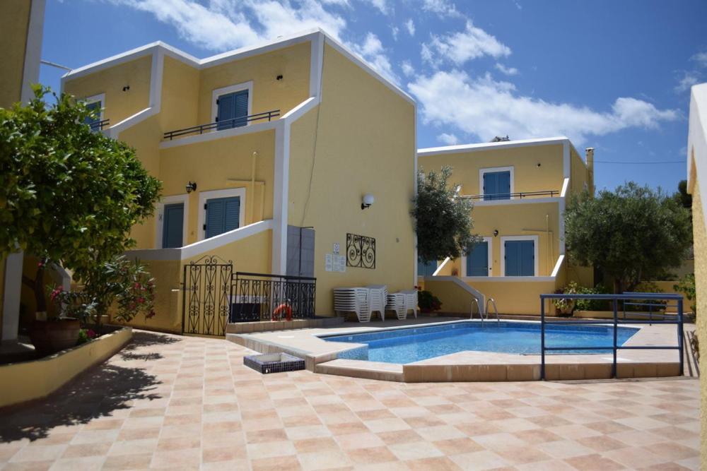 Esperides Maisonettes Agia Marina  Exteriér fotografie